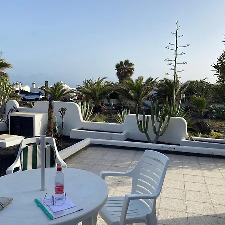 Ojos Tatil Evi Charco del Palo